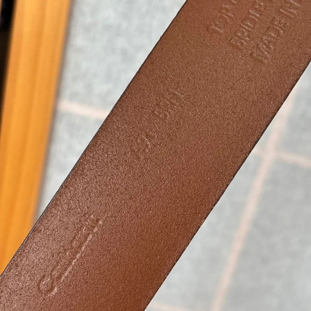 Carhartt Men's Dark Brown Leather Belt Brass Buckle Leather Argentina Sz 36